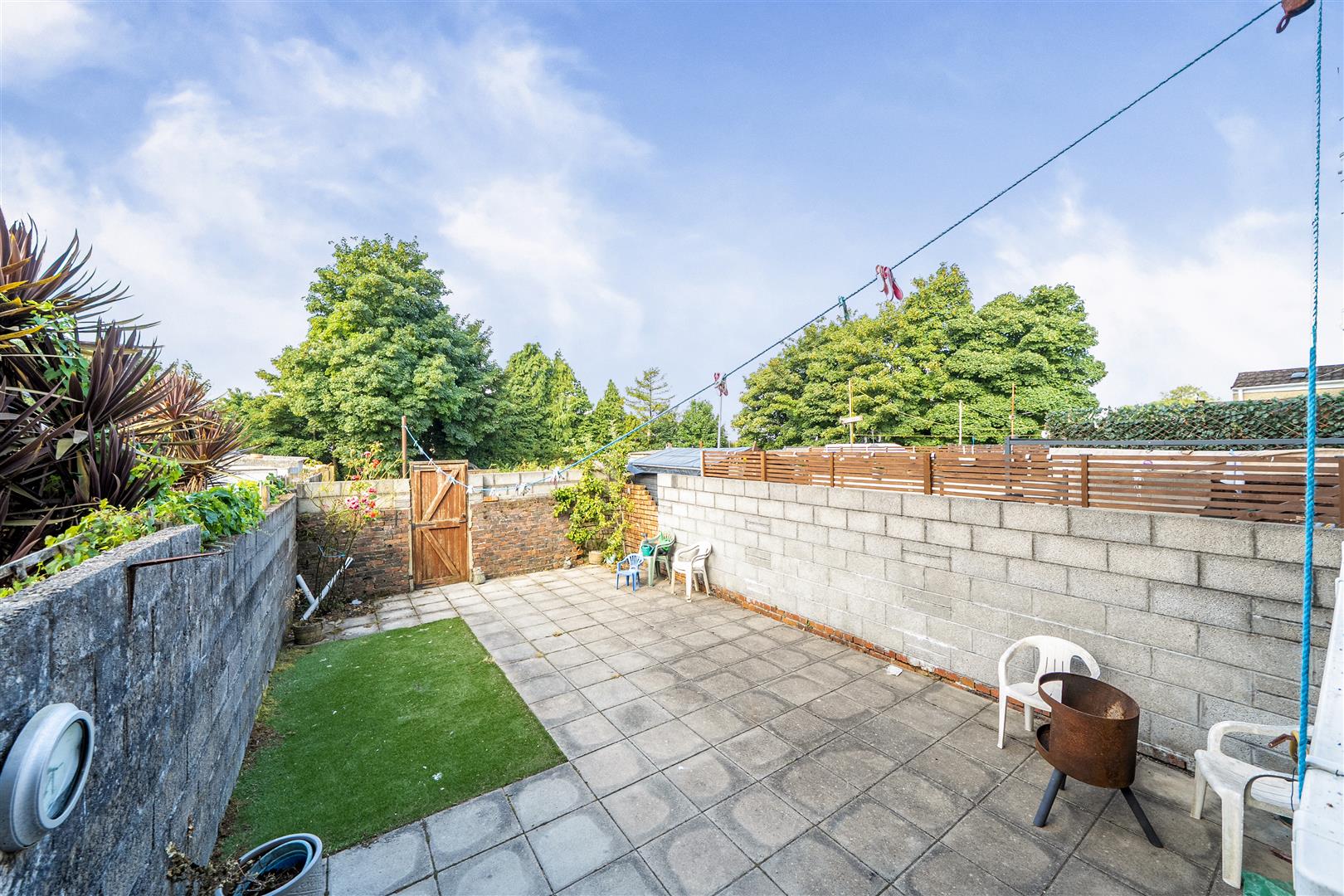 Armine Road, Fforestfach, Swansea, SA5 8DD